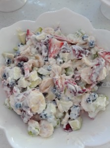 Simple Yogurt Fruit Salad